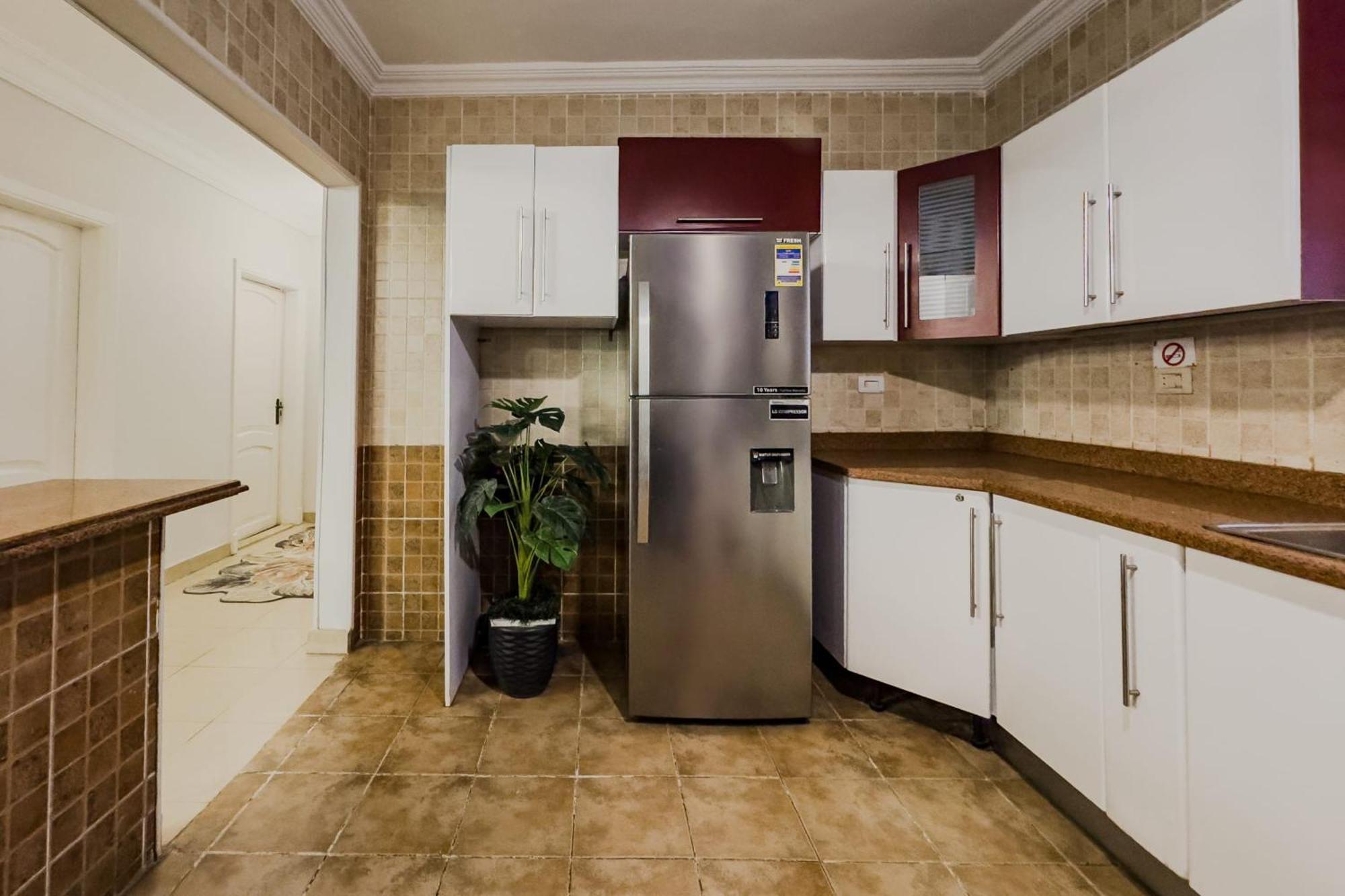 Distinct & Decent 2 Bdr Apt Steps From Nightlife And Airport Kairo Exteriör bild
