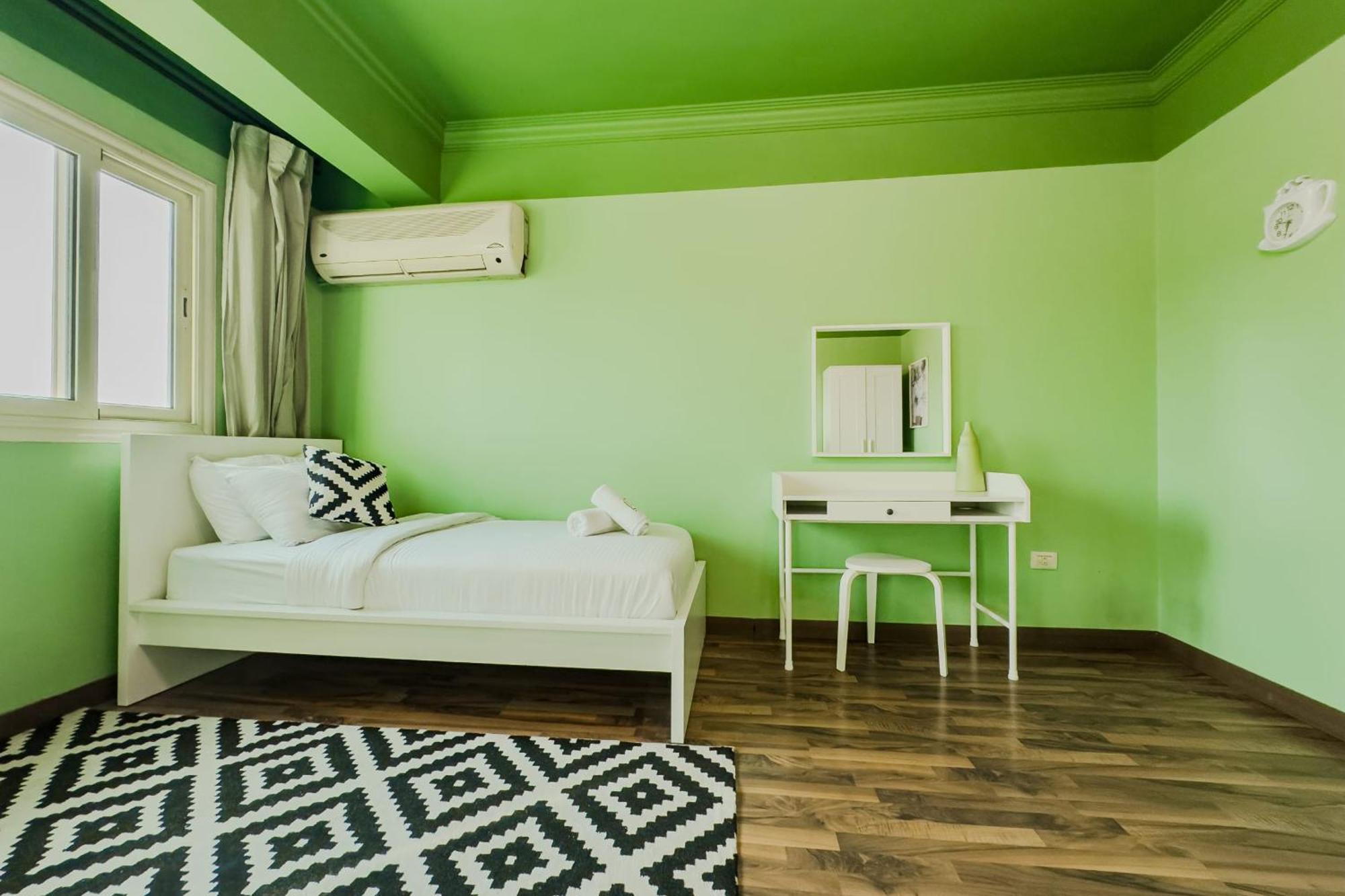 Distinct & Decent 2 Bdr Apt Steps From Nightlife And Airport Kairo Exteriör bild